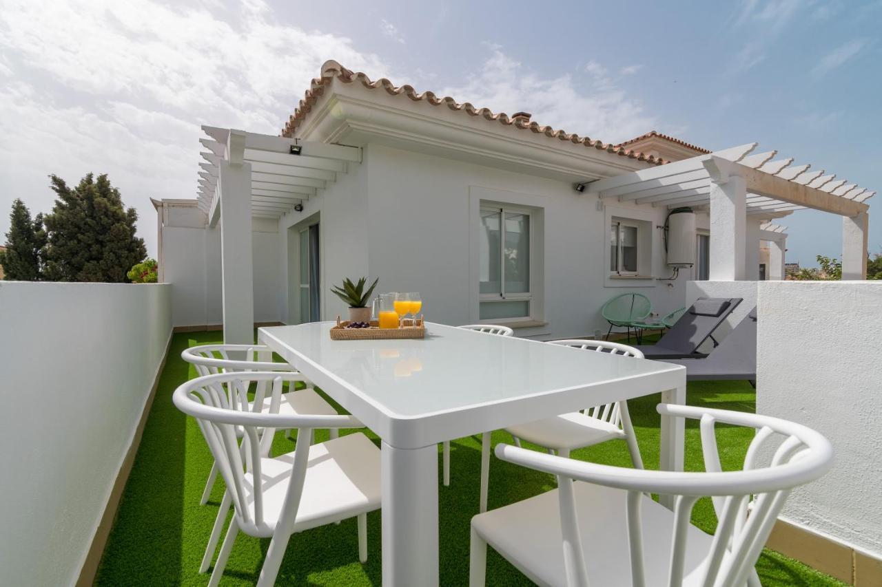 Iloftmalaga ático Carihuela Apartamento *